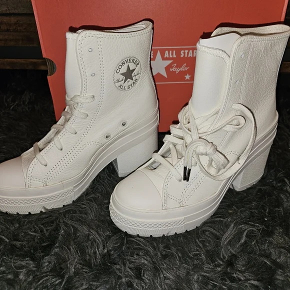 NWT Converse Chuck 70 Deluxe white leather high heeled sz 6.5 never worn - Picture 9 of 16